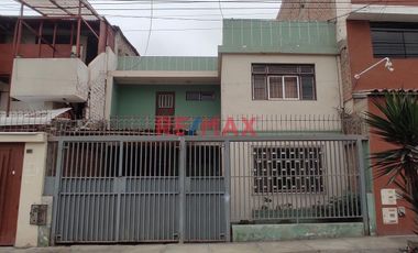 ID: 1067870 Vendo Casa Como Terreno 160M2 - San Juan De Miraflores