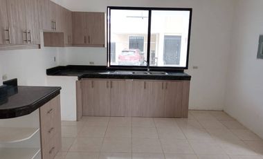 Casa de venta en condado de 5 dormitorios Guayaquil Ecuador