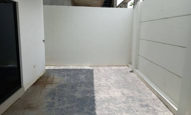 Casa de venta en condado de 5 dormitorios Guayaquil Ecuador