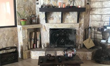 HERMOSA CASA CON AREA VERDE Y AMOBLADA EN RENTA, Sector Capulispamba R117