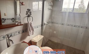 HERMOSA CASA CON AREA VERDE Y AMOBLADA EN RENTA, Sector Capulispamba R117