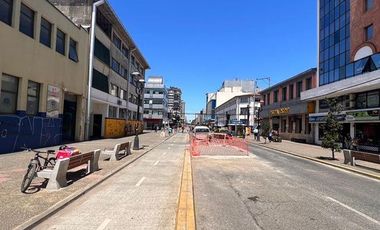 Vendemos gran local comercial en el  centro de Temuco