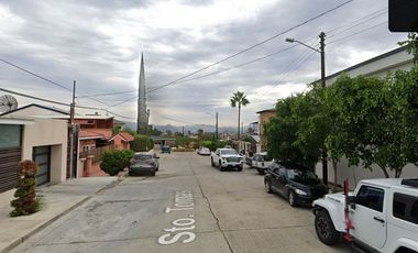 CASA EN VENTA, REMATE BANCARIO!!, FRACC. EL REFUGIO, TECATE, BC