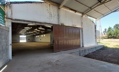 Bodega en Renta en Cuarta Brigada, salida a Salamanca.