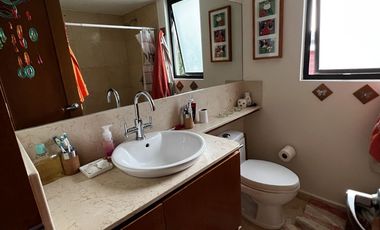 VENTA CASA EN CONDOMINIO REMODELADA EN DESIERTO DE LOS LEONES, TETELPA