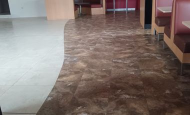 Local de Alquiler en la Alborada