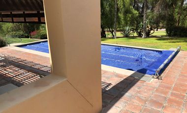 VENTA DE CASA UN NIVEL EN BALVANERA GOLF POLO Y COUNTRY CLUB