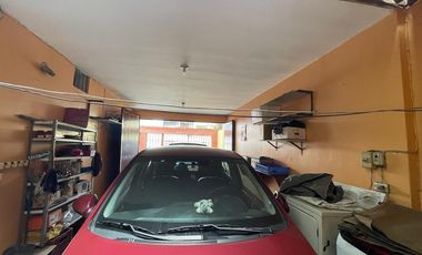 VENDO CASA CONSERVADA CON ZON COMERCIAL (ESQUINA)SJ.DE MIRAFLORES