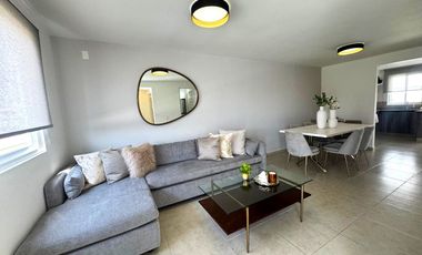 CASA EN VENTA EN PRIVADO CON ALBERCA EN ELÓN GTO ZONA NORTE