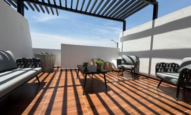 CASA EN VENTA EN PRIVADO CON ALBERCA EN ELÓN GTO ZONA NORTE