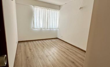 Venta Departamento / Jr. Aracena, Urb. Higuereta, Santiago de Surco. / 3 Dorm / 3 Baños / $155,000