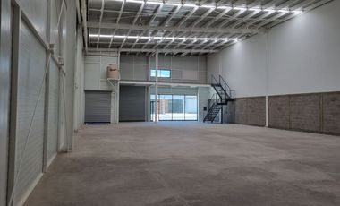 BODEGA EN VENTA 700 M FRENTE AL PARQUE INDUSTRIAL QUERETARO