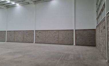 BODEGA EN VENTA 700 M FRENTE AL PARQUE INDUSTRIAL QUERETARO