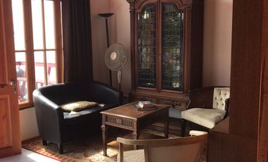 Espectacular sitio con dos cabañas y piscina en el Panúl a la venta