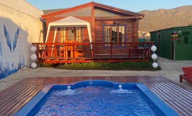 Espectacular sitio con dos cabañas y piscina en el Panúl a la venta