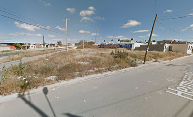 Terreno en venta en la Chona