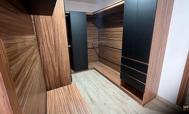 Casa en Venta en Providencia remodelada de Lujo en Zona Financiera Zapopan