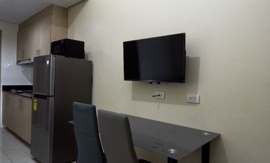 BREEZE39XX: For Rent Fully Furnished 1BR in Breeze Residences