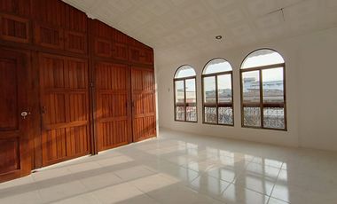 Venta de Departamento de 3 niveles, 3 dormitorios en Nueva Kennedy, Norte de Guayaquil