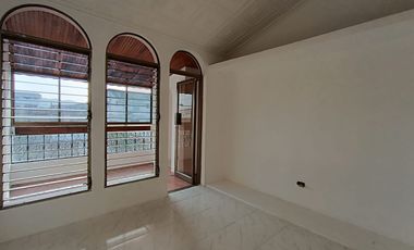 Venta de Departamento de 3 niveles, 3 dormitorios en Nueva Kennedy, Norte de Guayaquil