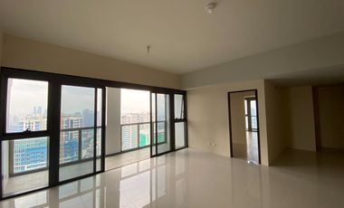 Rfo 4 bed penthouse in Uptown Ritz Residence Bgc condo for sale Rent to own in Uptown Bonifacio Fort Bonifacio Taguig City