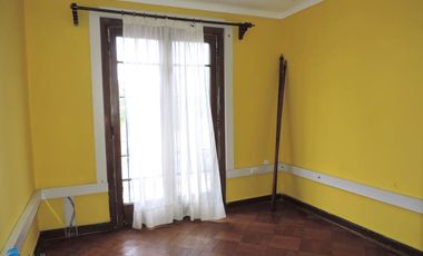 CASA CENTRAL 3 SUR, 1 Y 2 PONIENTE - TALCA