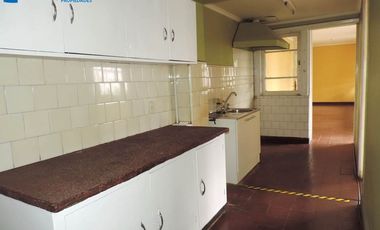 CASA CENTRAL 3 SUR, 1 Y 2 PONIENTE - TALCA