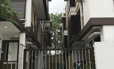 Elegant fully Finished Modern Townhouse with 4 Bedrooms and 5 BR For Sale in Cubao Quezon City PH2508