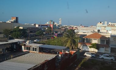 RENTA TOTAL EDIFICIO $150,000.00 BOCA DEL RIO, VERACRUZ. ZONA COMERCIAL