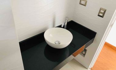 DÚPLEX EN VENTA DE 3 DORMITORIOS - ENTREGA INMEDIATA EN SANTIAGO DE SURCO