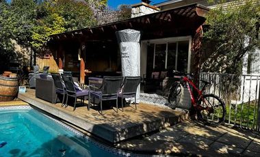 Miraflores bajo, Los Platanos