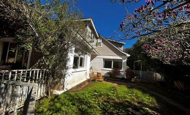 Miraflores bajo, Los Platanos