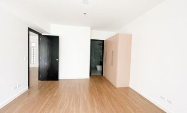 The Veranda  | Two Bedroom 2BR Condo Unit For Rent - #5035