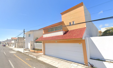 EXCELENTE OPORTUNIDAD DE ADQUIRIR ESTA PROPIEDAD A UN GRAN PRECIO