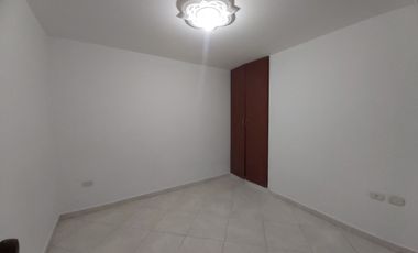 VENTA APTO PRIMER PISO VEHICULAR EN ZAPAMANGA IV