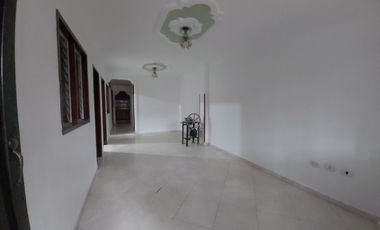 VENTA APTO PRIMER PISO VEHICULAR EN ZAPAMANGA IV