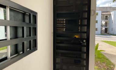 Hermoso Depto.en Residential Alborada de 2 Recamaras , planta bajas en entorno natural, con alberca y estacionamiento