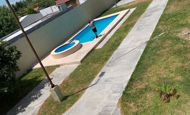 HERMOSA QUINTA NUEVA, CON ALBERCA , PORTAL DEL NORTE, ZUAZUA.