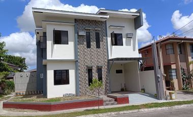 RFO Unit Avida Settings Semi Unfurnished House and Lot