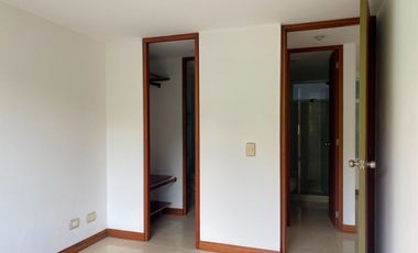 44965 Apartamento en arriendo en el sector Cumbres