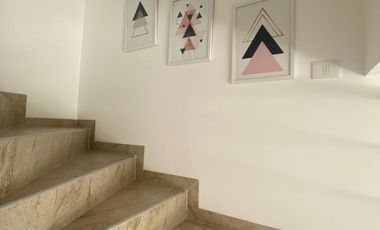 últimas Casas  frente alberca SEGURIDAD 24/7  a 1 HORA de la CDMX Precio para crédito bancario