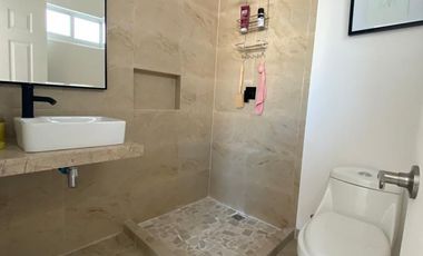 últimas Casas  frente alberca SEGURIDAD 24/7  a 1 HORA de la CDMX Precio para crédito bancario