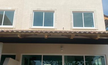 últimas Casas  frente alberca SEGURIDAD 24/7  a 1 HORA de la CDMX Precio para crédito bancario