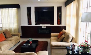 Casa en venta frente al Hipervalle