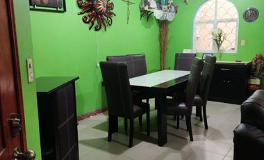 VENTA Casa en privada cerrada, cercana av. principales.