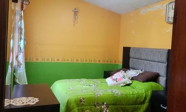 VENTA Casa en privada cerrada, cercana av. principales.