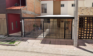 CASA EN VENTA EN JARDINES DEL VALLE, AGUASCALIENTES