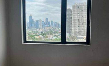2 bedroom for rent in Ace Water Spa Kapitolyo Pasig. Near Capitol Commons, Estancia, Unimart, Unilab, Ortigas and BGC
