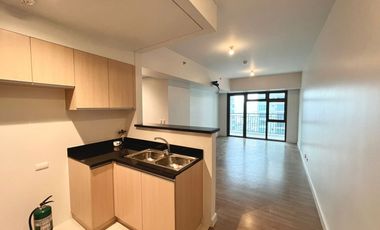 For Sale Brand New 2 Bedroom in Solstice Circuit Makati