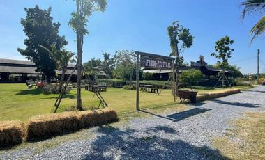 ขายด่วน ///ลดราคาพิเศษ/// คาเฟ่ฟาร์ม พื้นที่ 44ไร่ พร้อม ร้านอาหาร ร้านกาแฟ สนามฟุตบอล รีสอร์ท 10ห้อง โรงเรือน  3หลัง ดอนตูม นครปฐม